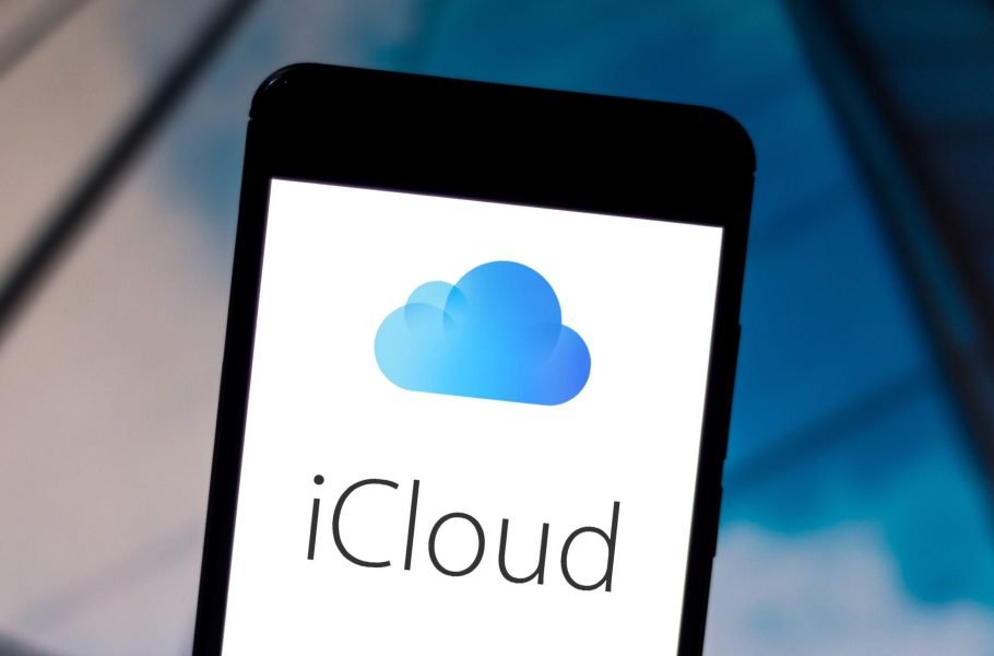 How to free iCloud space?